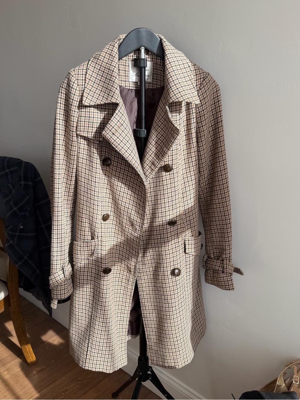 Urban Behavior Beige Plaid Double-Breasted Trench Coat